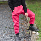růžové rostoucí softshellové kalhoty